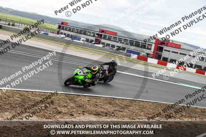cadwell no limits trackday;cadwell park;cadwell park photographs;cadwell trackday photographs;enduro digital images;event digital images;eventdigitalimages;navarra;no limits trackdays;peter wileman photography;racing digital images;trackday digital images;trackday photos